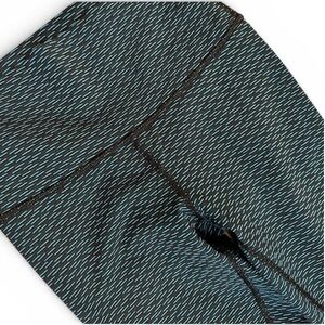 Lululemon Black & Teal Leggings Women’s Size 4 Stretchy High-Rise EUC